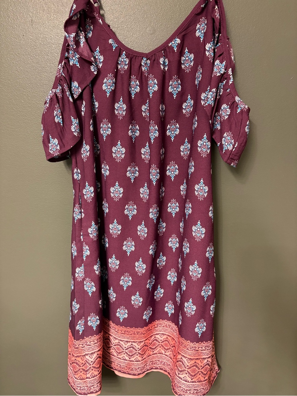Xhilaration Plum Floral Cold-Shoulder Dress with Teal Accents